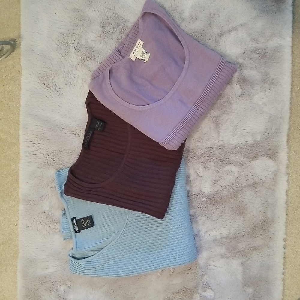 Bundle of 3 sweaters